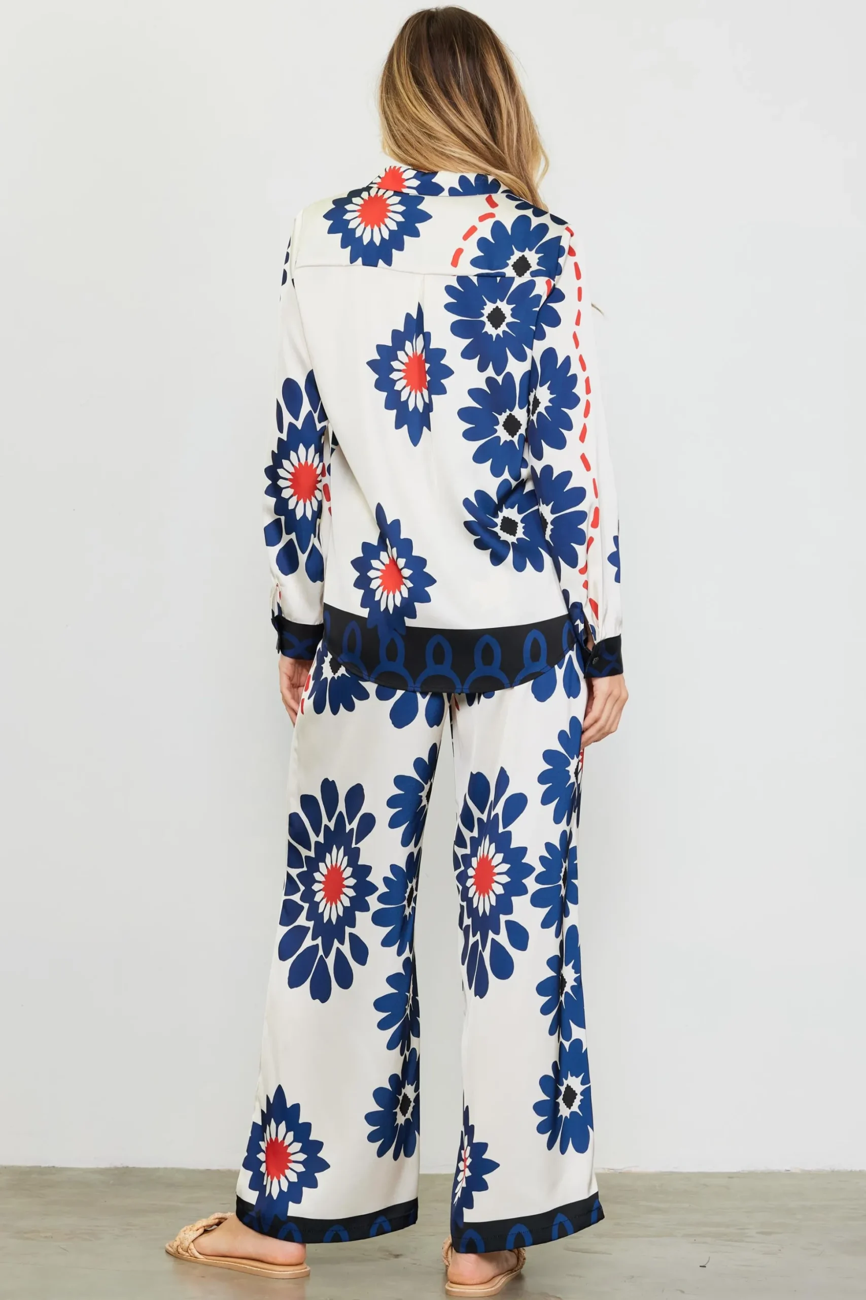 Floral Print Longsleeve Blouse