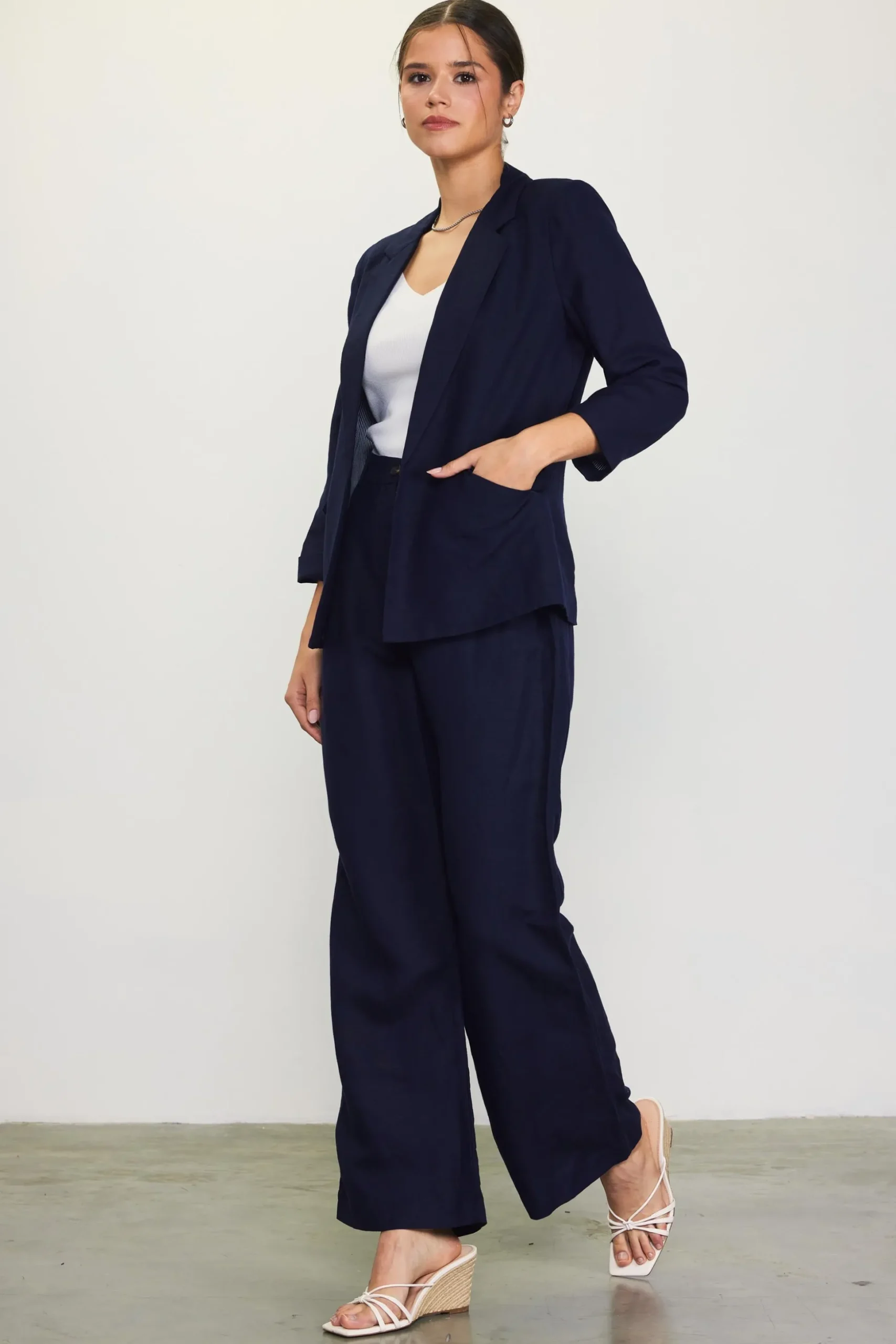 Linen Blend Three-Quarter Sleeve Blazer